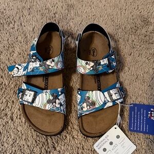 Birkenstock New York sandals from a Disney collaboration size 33, US 2-2.5.